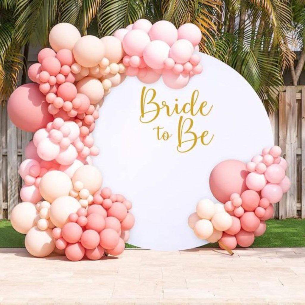 Baby shower decor
